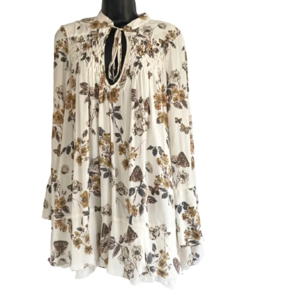 Free People Pebble Crepe So Fine Smocked Tunic in Ivory Combo Size Small